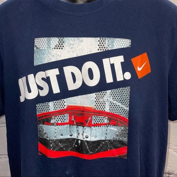 The Nike tee mens medium - Picture 1 of 4